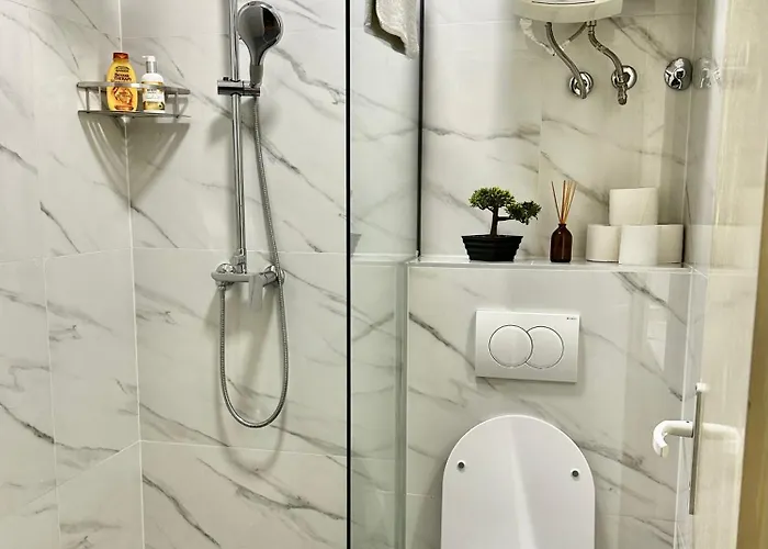 Crolivia Near Arena, Center Of Daire Pula